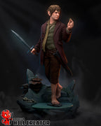 Wandering Halfling Explorer | 1/10 Unpainted Resin Kit Model