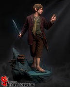 Wandering Halfling Explorer | 1/10 Unpainted Resin Kit Model