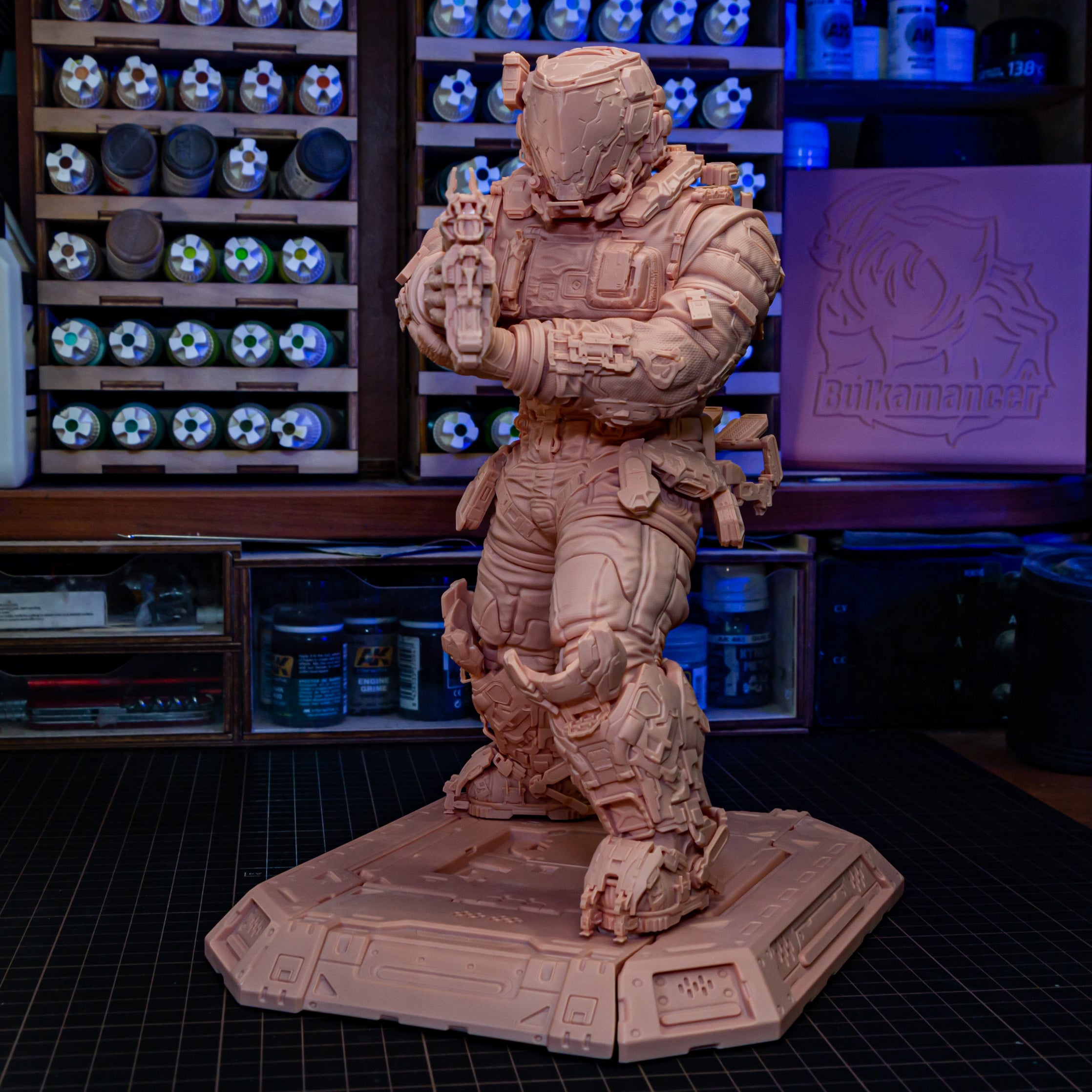 Nebula Armor Vanguard | 1/8 Unpainted Resin Kit Model