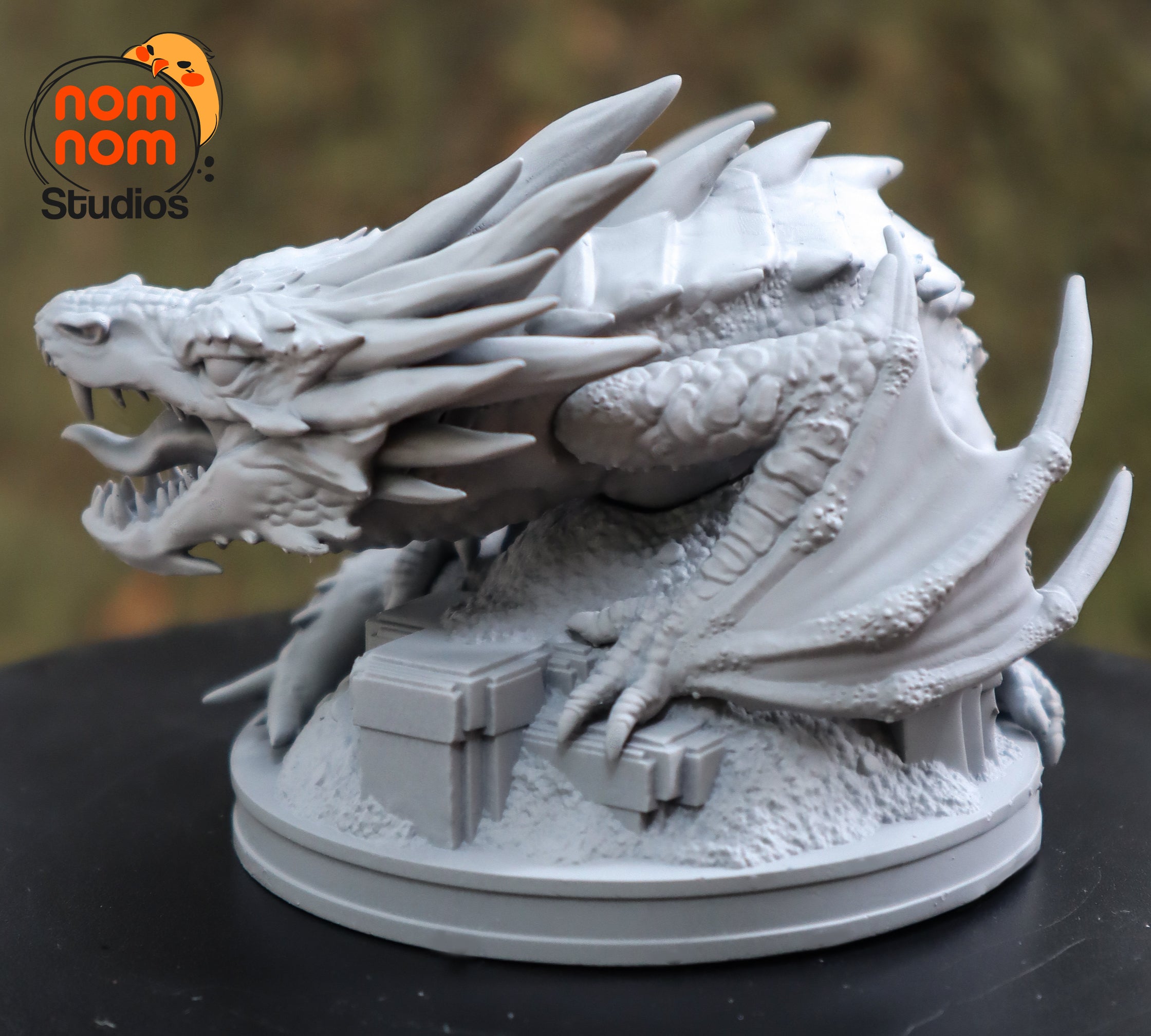 Spikecrest Ruinfang | Chibi Unpainted Resin Kit Model