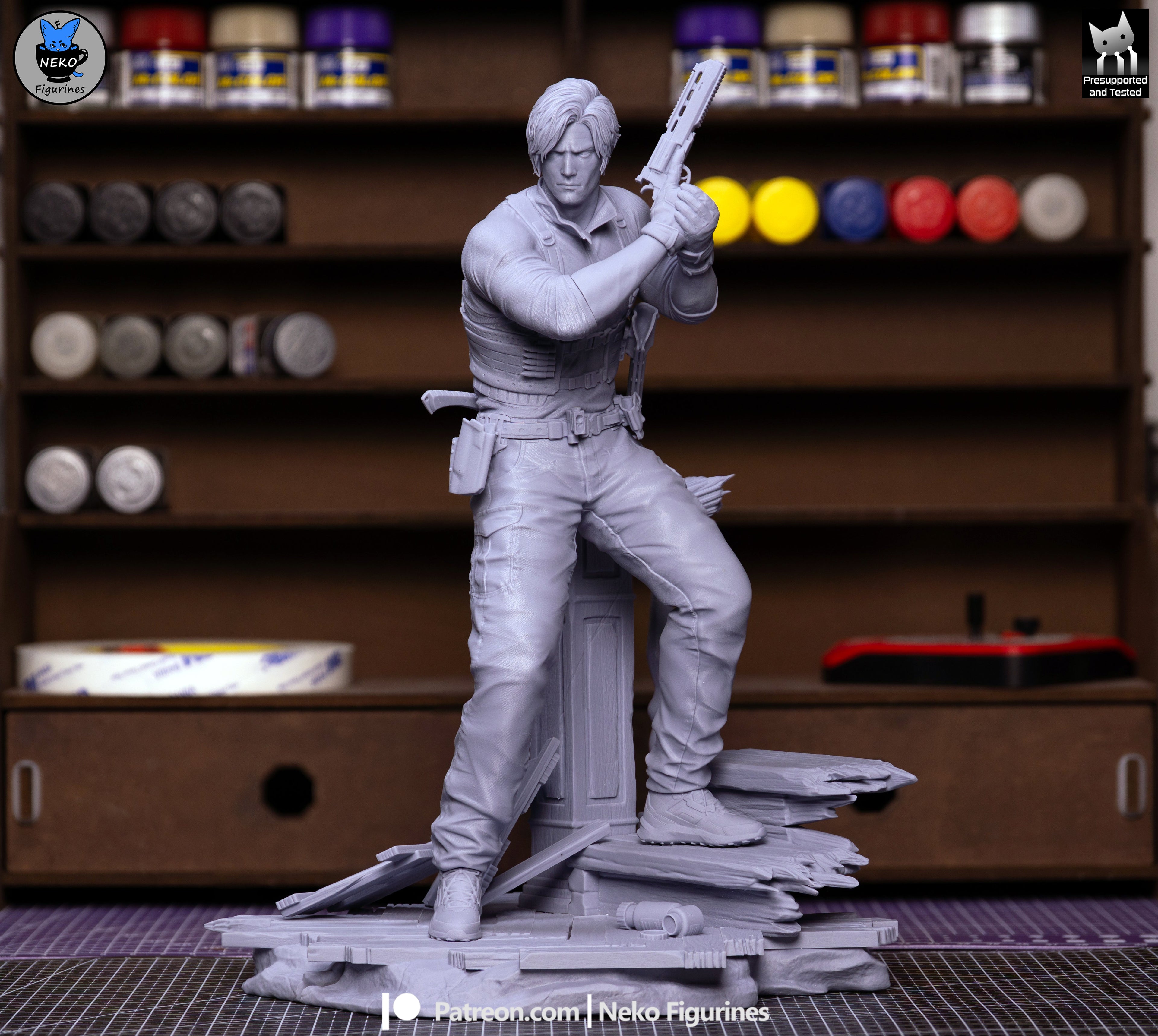 Ebony Vigil Warden | 1/7 Unpainted Resin Kit Model