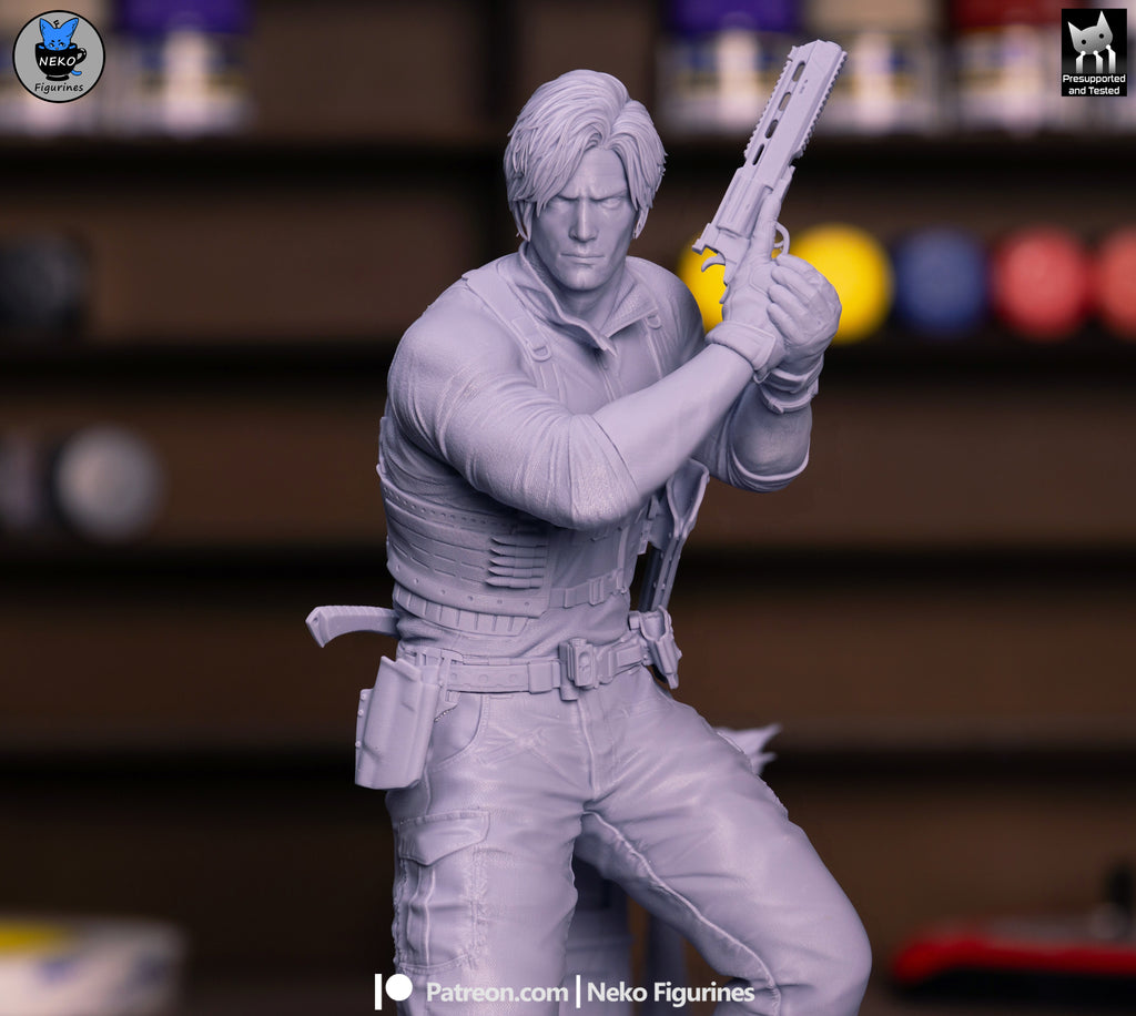 Ebony Vigil Warden | 1/7 Unpainted Resin Kit Model