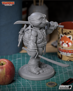 Sapphire Masked Blade Warden | 1/10 Unpainted Resin Kit Model
