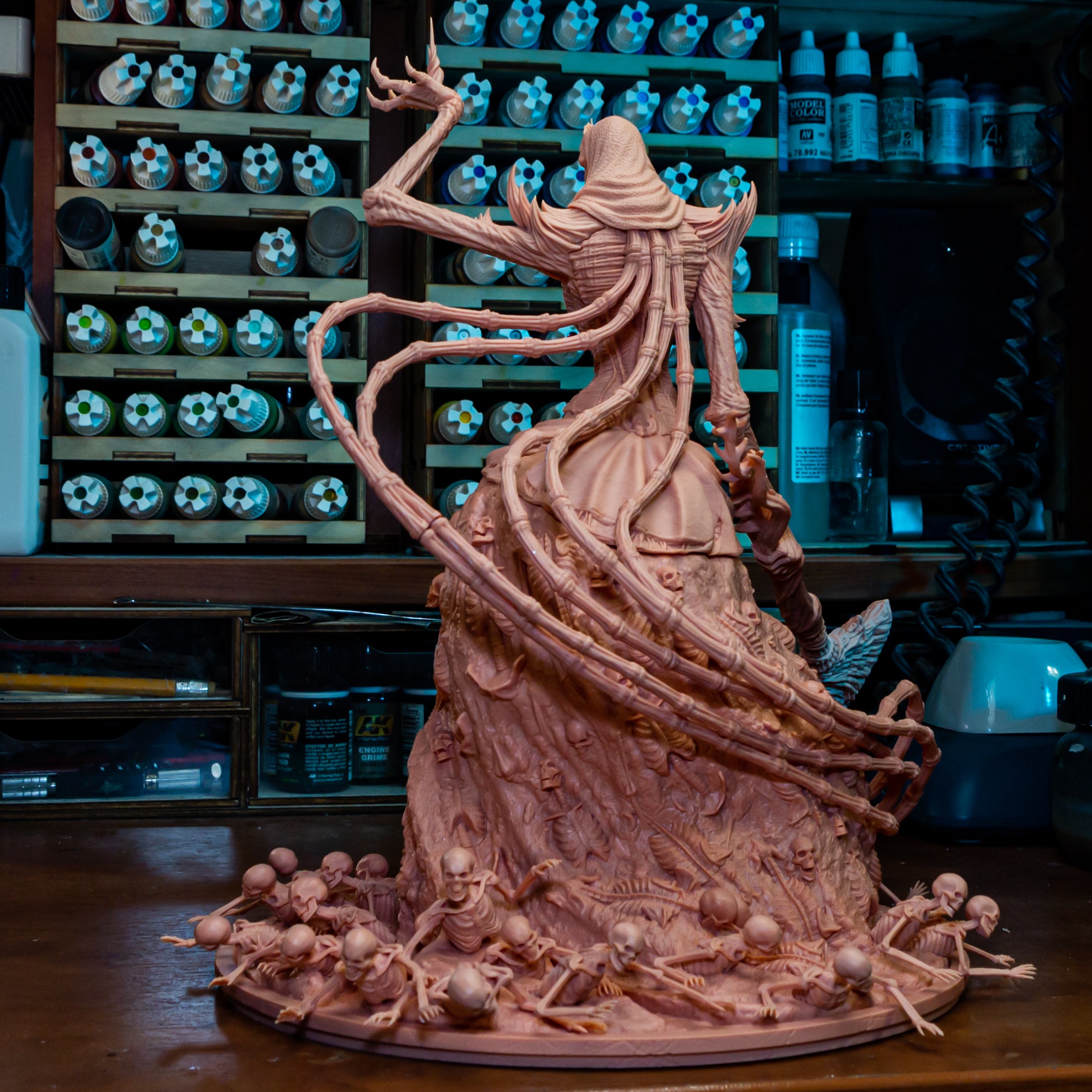 Veiled Bone Sovereign | 1/8 Unpainted Resin Kit Model