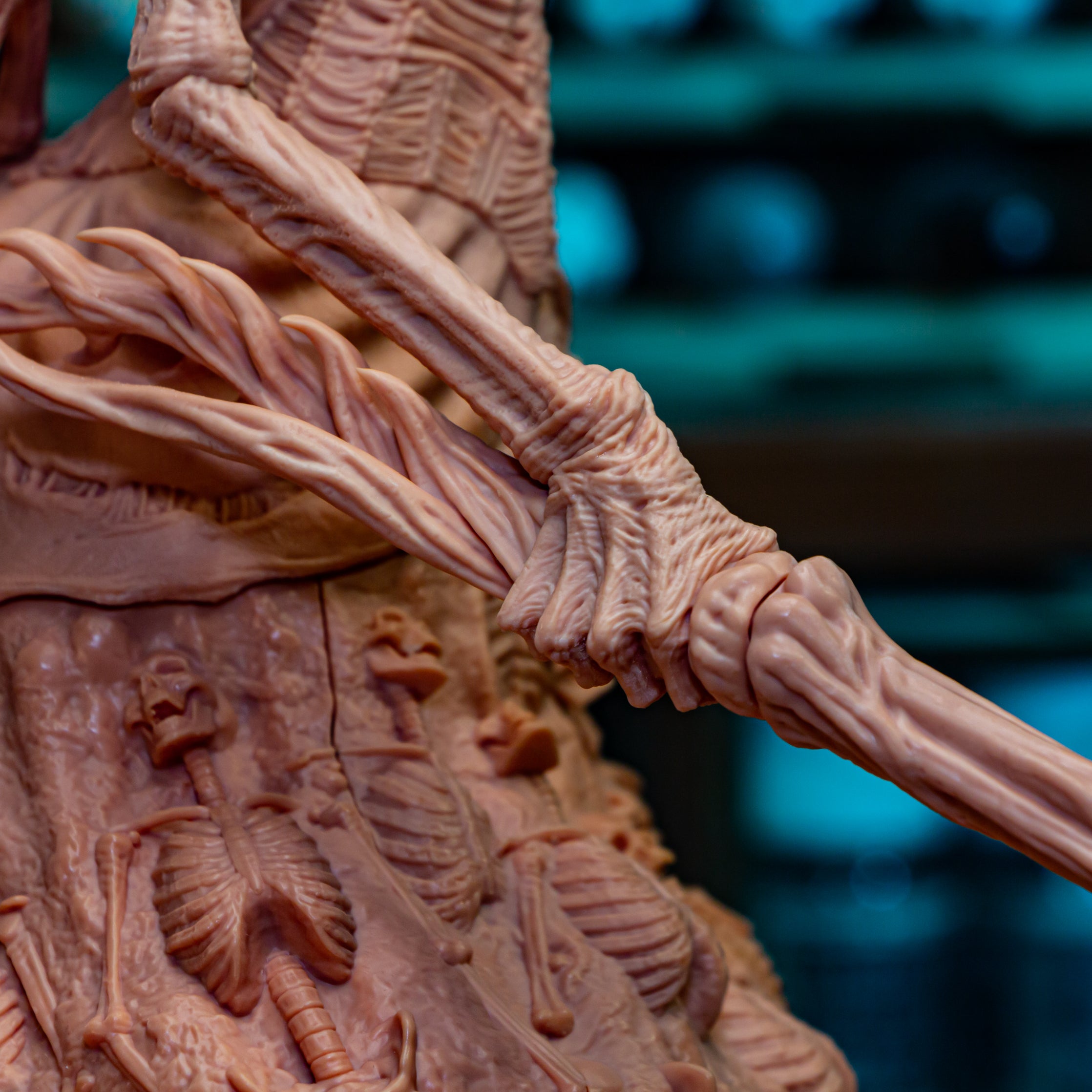 Veiled Bone Sovereign | 1/8 Unpainted Resin Kit Model