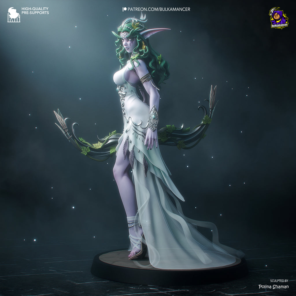 Lunar Veil Oracle | 1/8 Unpainted Resin Kit Model