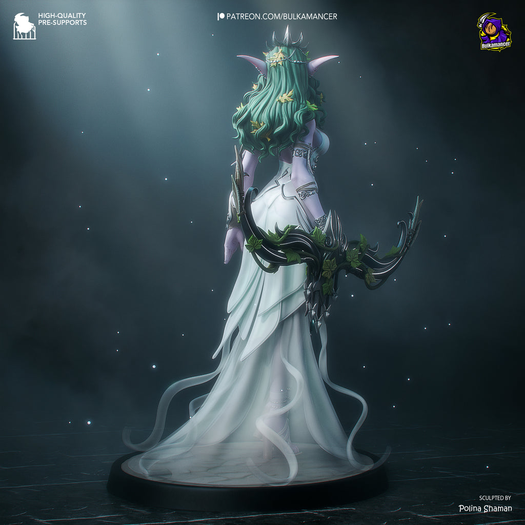 Lunar Veil Oracle | 1/8 Unpainted Resin Kit Model