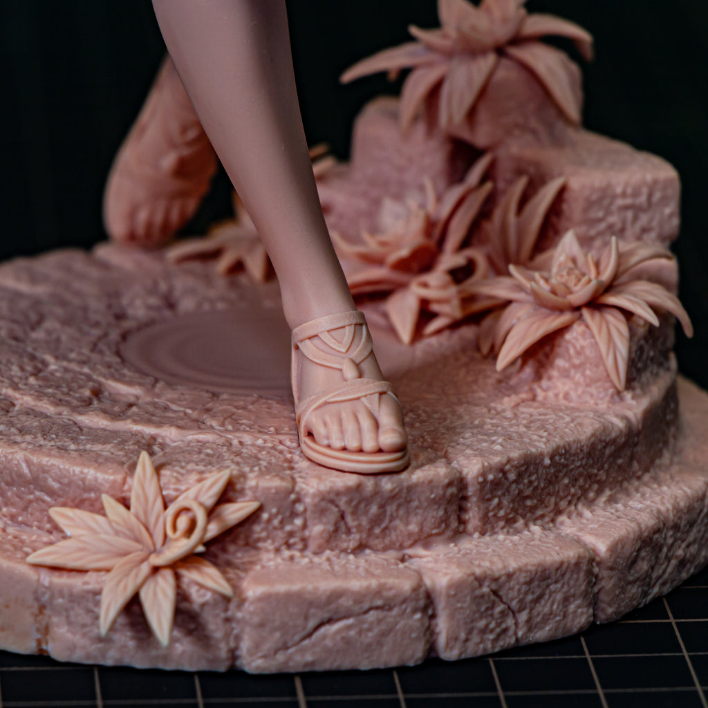 Luminous Spring Oracle | 1/8 Unpainted Resin Kit Model
