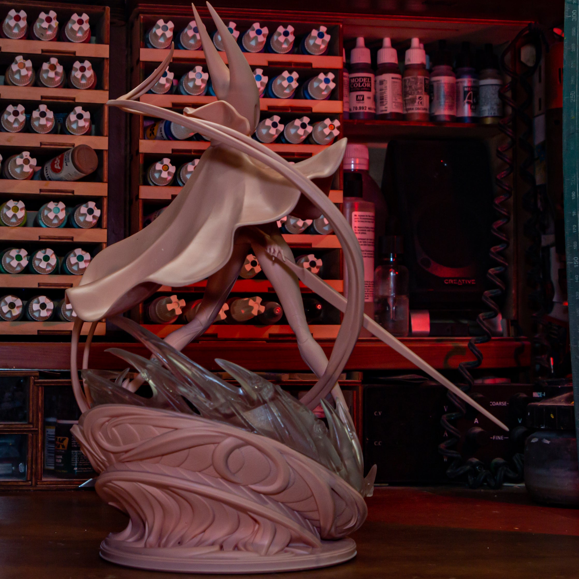 Crimson Veil Phantom | 1/8 Unpainted Resin Kit Model